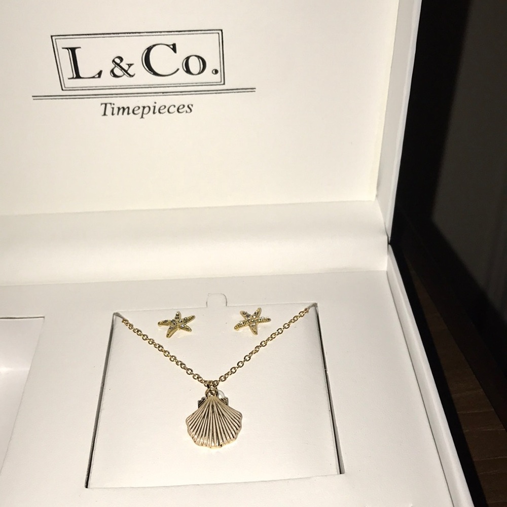 Beach necklace